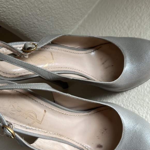 Authentic YSL - Picture 6 of 9